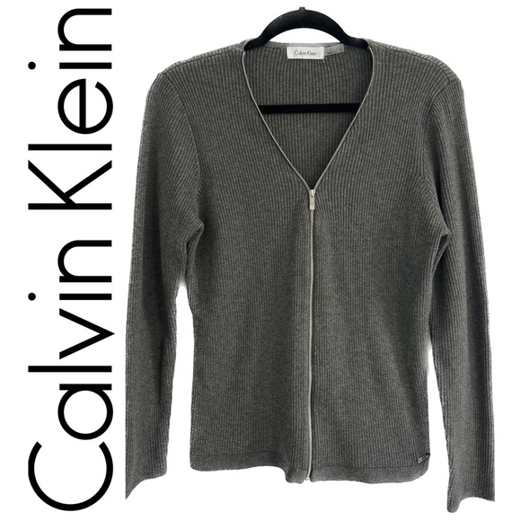 Calvin Klein Sweaters - Ribbed zip-up long sleeve sweater. EUC, size Small